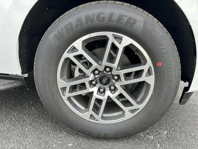 2026 Ford Expedition Max Active MAX