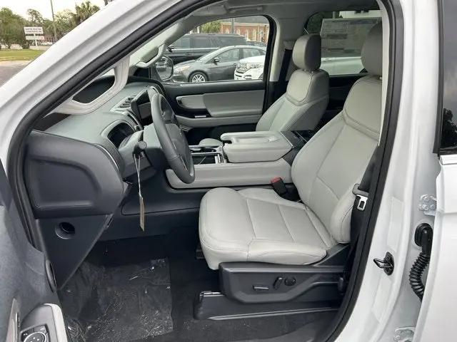 2026 Ford Expedition Max Active MAX
