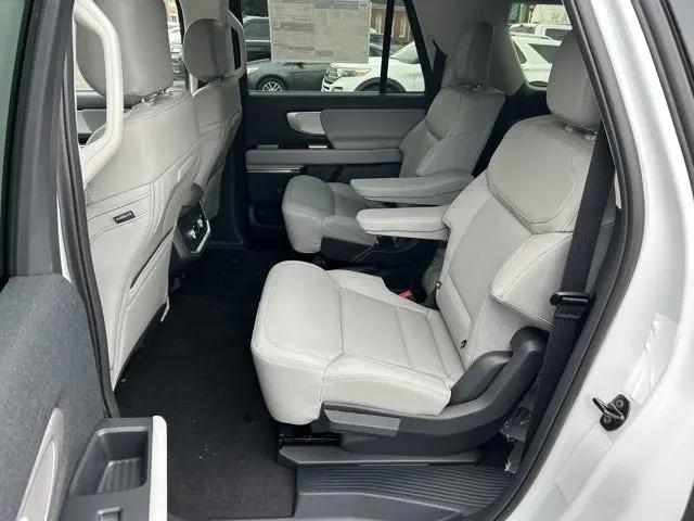 2026 Ford Expedition Max Active MAX