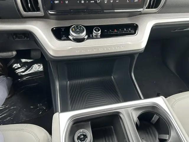 2026 Ford Expedition Max Active MAX