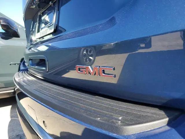 2026 GMC Yukon XL 4WD Denali