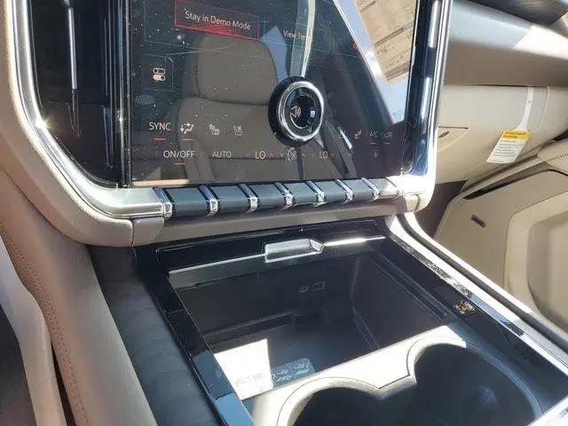 2026 GMC Yukon XL 4WD Denali