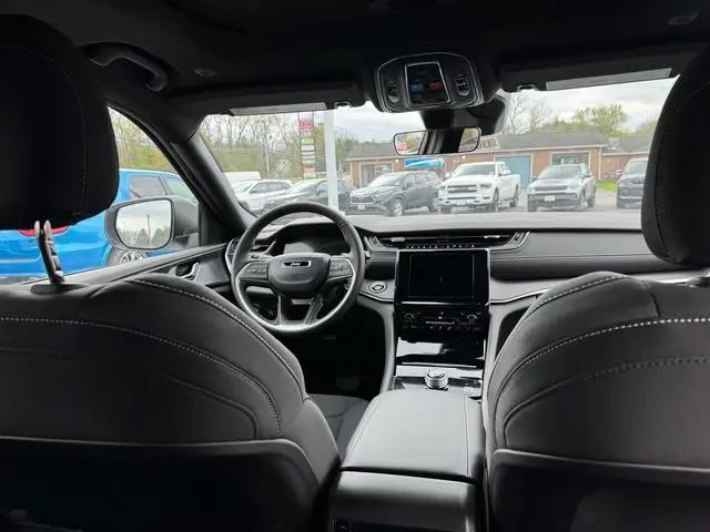2026 Jeep Grand Cherokee L Altitude 4x4
