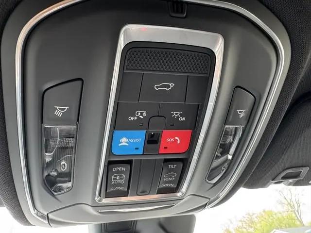 2026 Jeep Grand Cherokee L Altitude 4x4