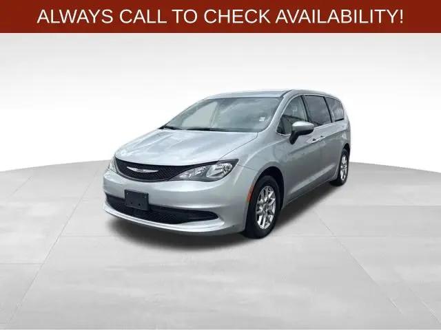 2023 Chrysler Voyager LX
