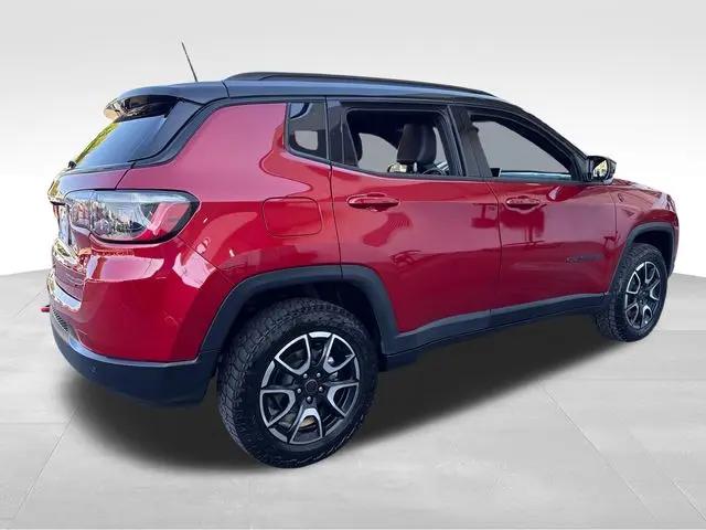 2025 Jeep Compass Trailhawk 4x4