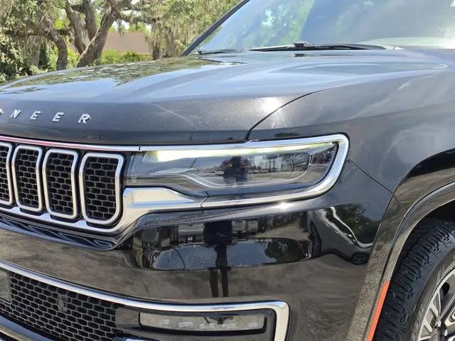 2024 Jeep Wagoneer Series II 4x2