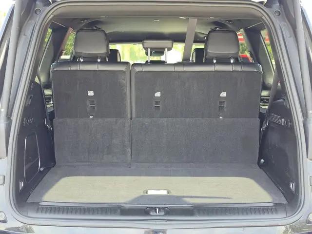 2024 Jeep Wagoneer Series II 4x2