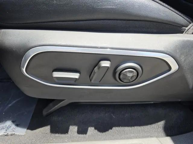 2024 Jeep Wagoneer Series II 4x2