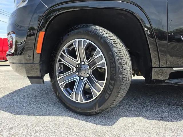 2024 Jeep Wagoneer Series II 4x2