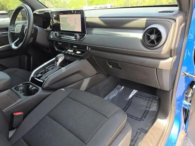 2024 Chevrolet Colorado 2WD LT
