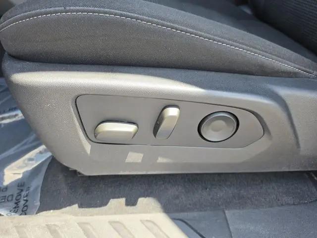 2024 Chevrolet Colorado 2WD LT