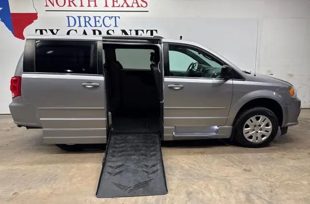 2017 Dodge Grand Caravan SXT for sale in Mansfield, TX