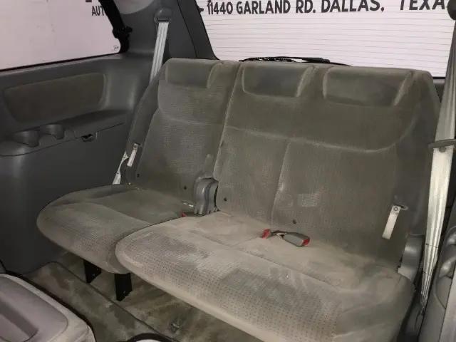 2006 Toyota Sienna LE