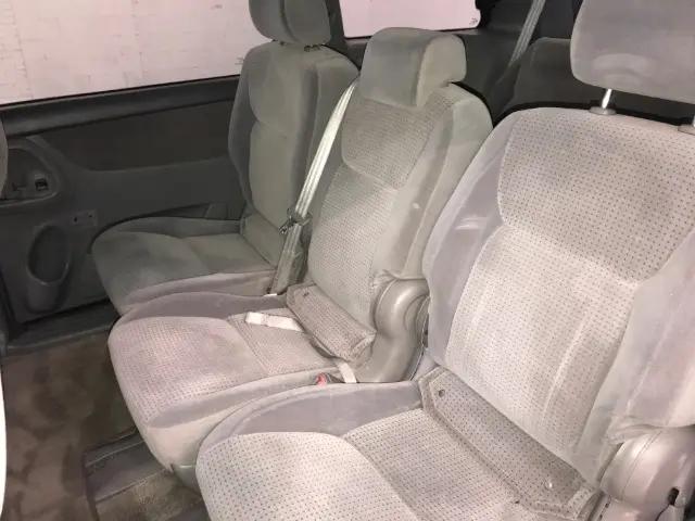 2006 Toyota Sienna LE