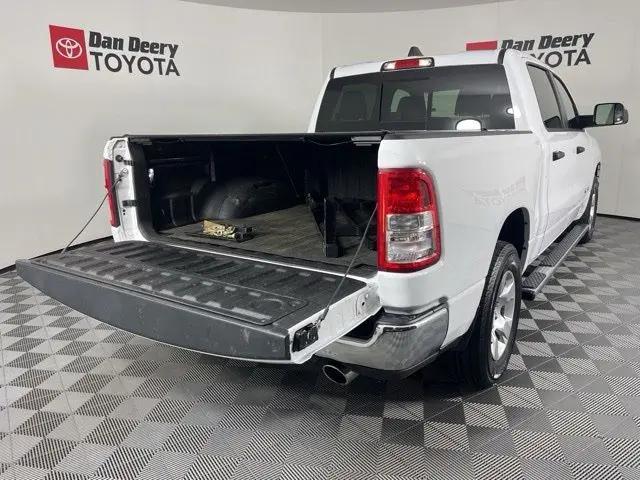 2024 Ram 1500 Big Horn Crew Cab 4x4 5'7" Box