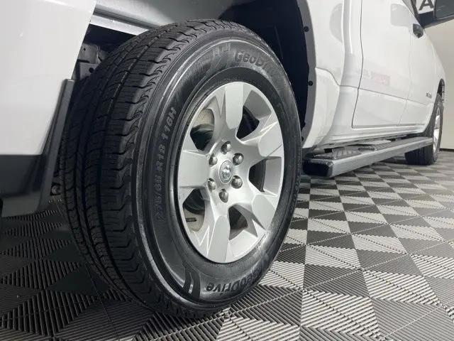 2024 Ram 1500 Big Horn Crew Cab 4x4 5'7" Box