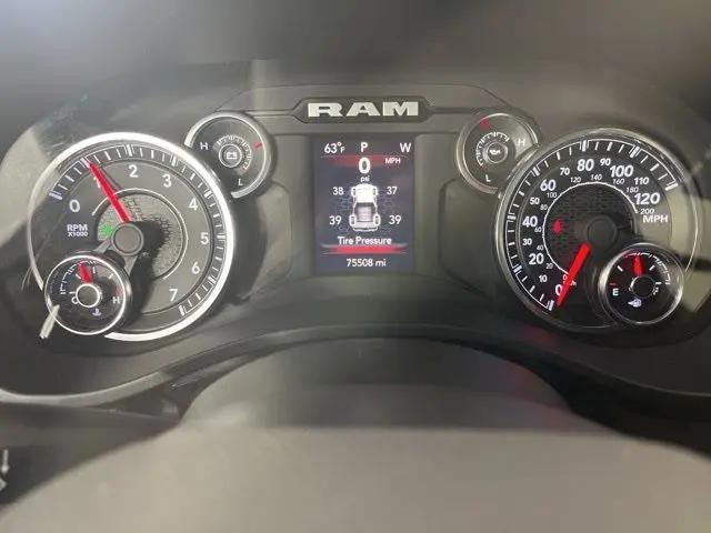 2024 Ram 1500 Big Horn Crew Cab 4x4 5'7" Box