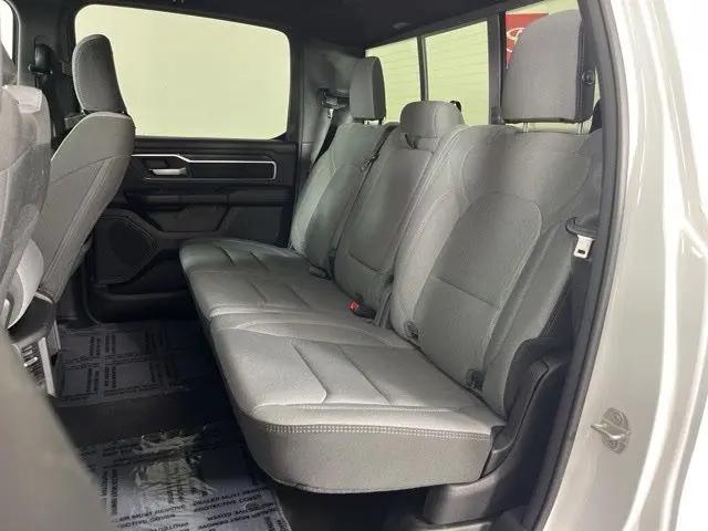 2024 Ram 1500 Big Horn Crew Cab 4x4 5'7" Box