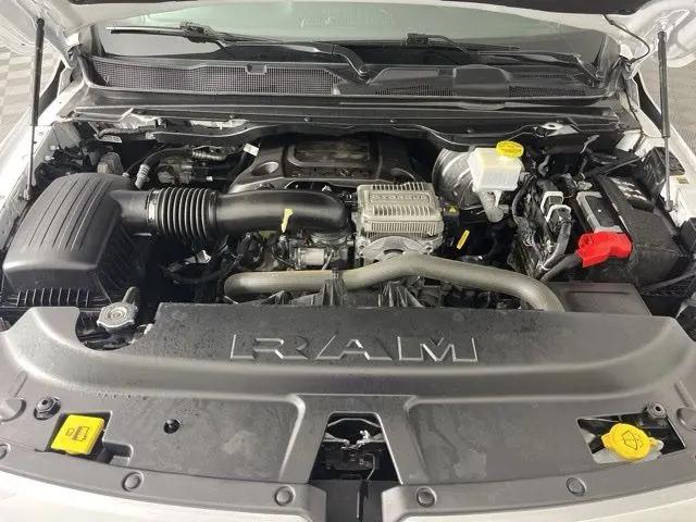 2024 Ram 1500 Big Horn Crew Cab 4x4 5'7" Box