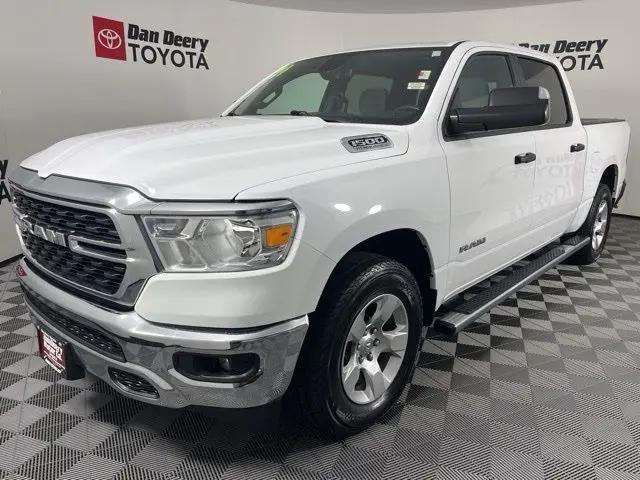 2024 Ram 1500 Big Horn Crew Cab 4x4 5'7" Box