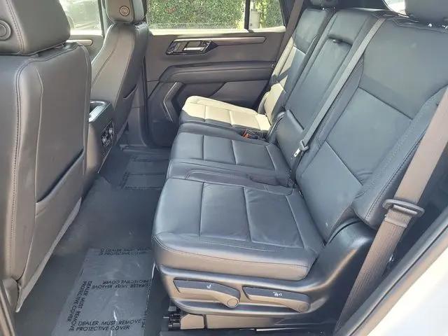 2025 Chevrolet Tahoe 4WD LT
