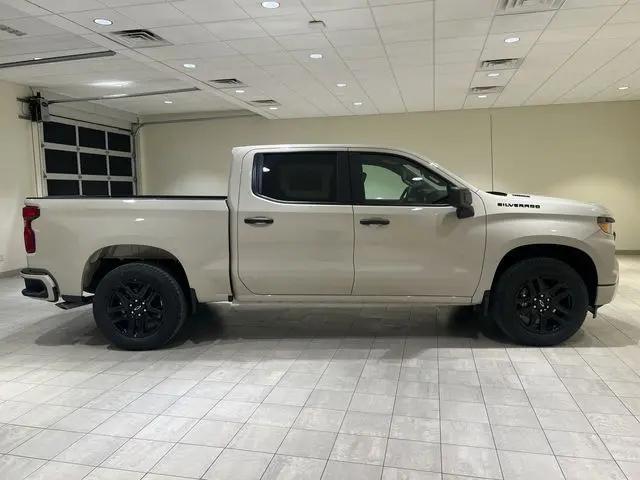 2026 Chevrolet Silverado 1500 2WD Crew Cab Short Bed Custom