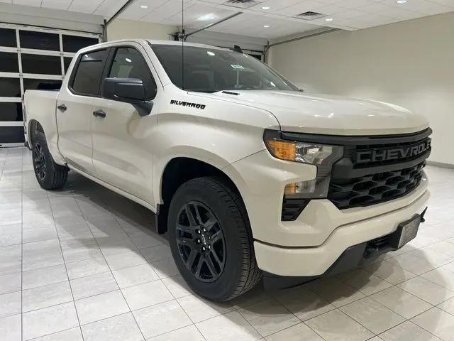 2026 Chevrolet Silverado 1500 2WD Crew Cab Short Bed Custom