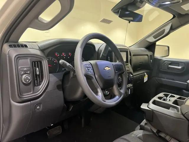 2026 Chevrolet Silverado 1500 2WD Crew Cab Short Bed Custom