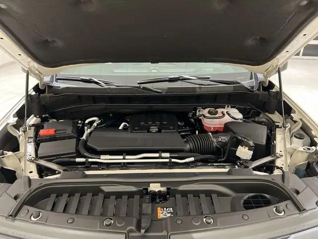 2026 Chevrolet Silverado 1500 2WD Crew Cab Short Bed Custom