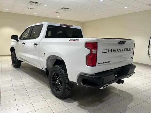 2026 Chevrolet Silverado 1500 4WD Crew Cab Short Bed LT Trail Boss