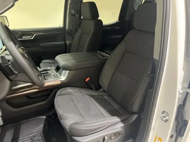 2026 Chevrolet Silverado 1500 4WD Crew Cab Short Bed LT Trail Boss