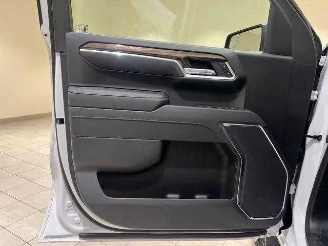 2026 Chevrolet Silverado 1500 4WD Crew Cab Short Bed LT Trail Boss