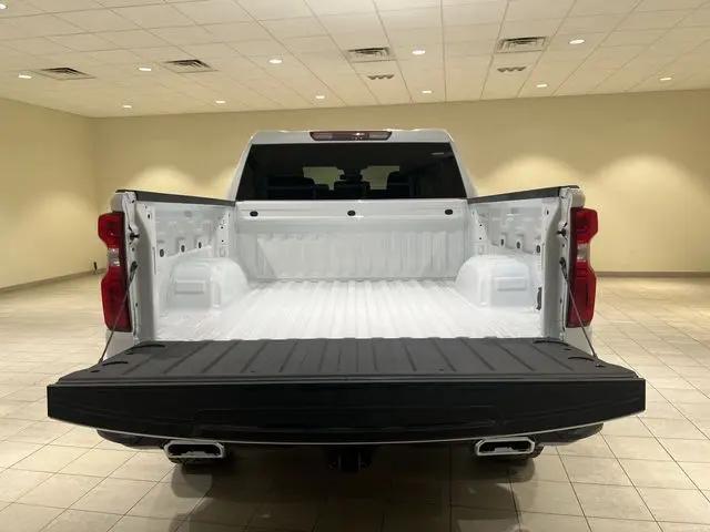 2026 Chevrolet Silverado 1500 4WD Crew Cab Short Bed LT Trail Boss