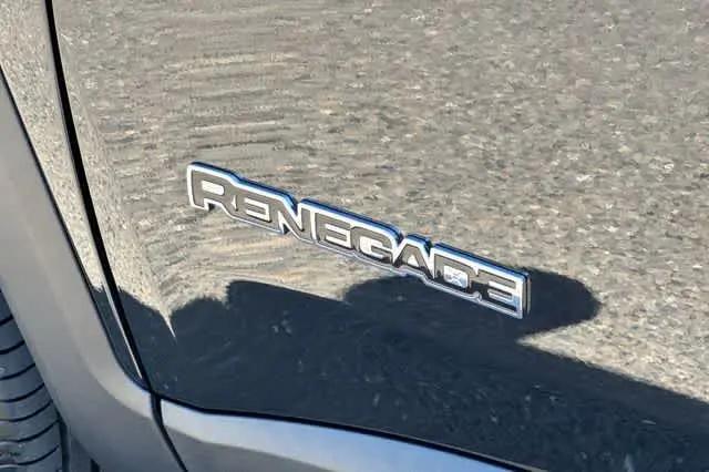 2023 Jeep Renegade Latitude 4x4