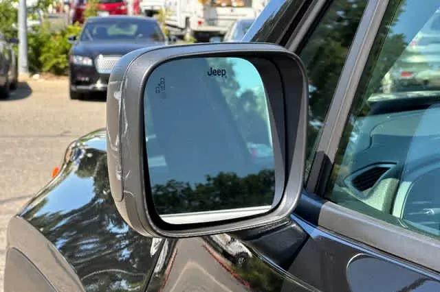 2023 Jeep Renegade Latitude 4x4