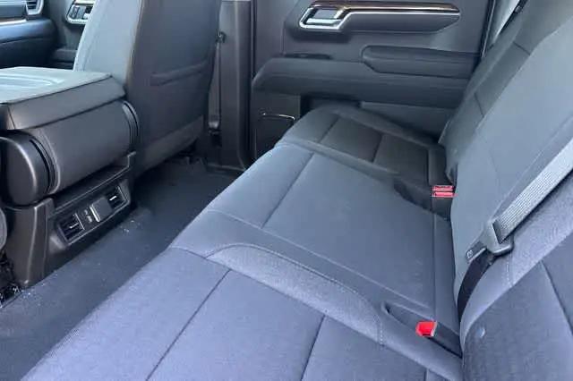 2026 GMC Sierra 1500 Crew Cab, Short Bed, SLE, 4WD
