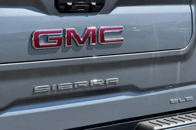 2026 GMC Sierra 1500 Crew Cab, Short Bed, SLE, 4WD