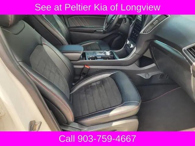 2022 Ford Edge ST-Line
