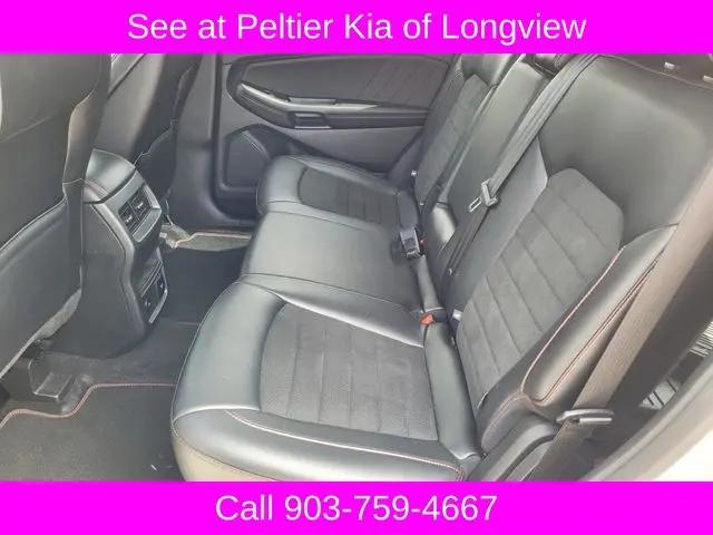 2022 Ford Edge ST-Line