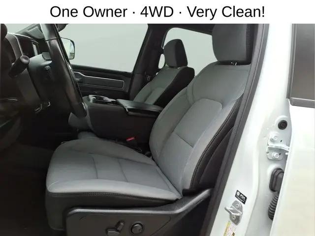 2022 Ram 1500 Big Horn Crew Cab 4x4 5'7" Box