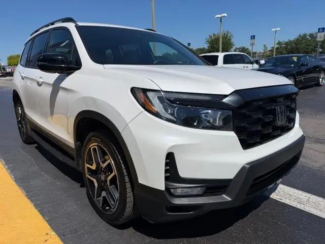 2023 Honda Passport AWD Elite
