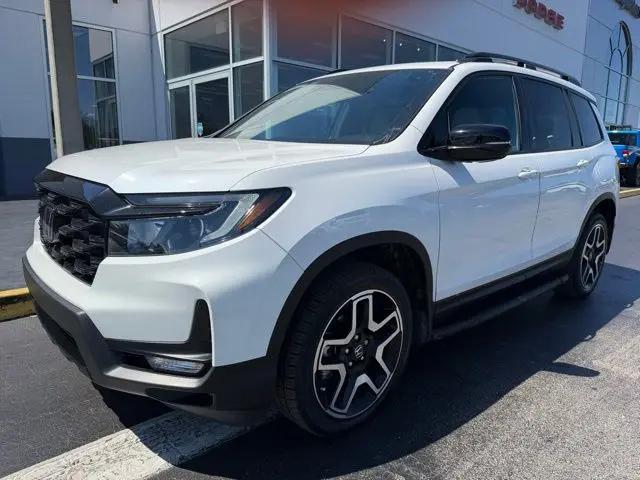 2023 Honda Passport AWD Elite