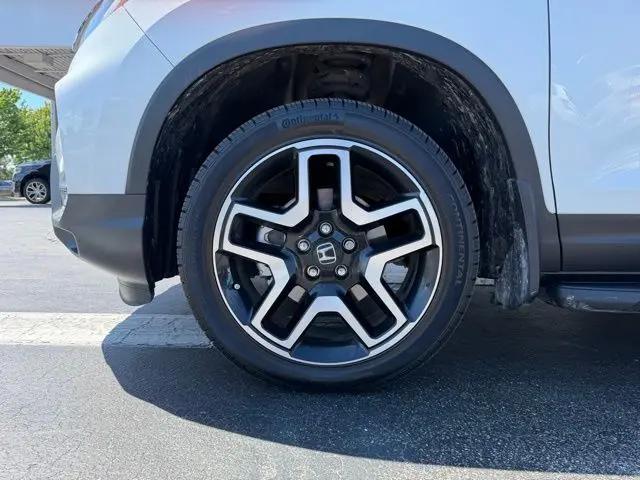 2023 Honda Passport AWD Elite