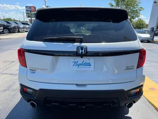 2023 Honda Passport AWD Elite