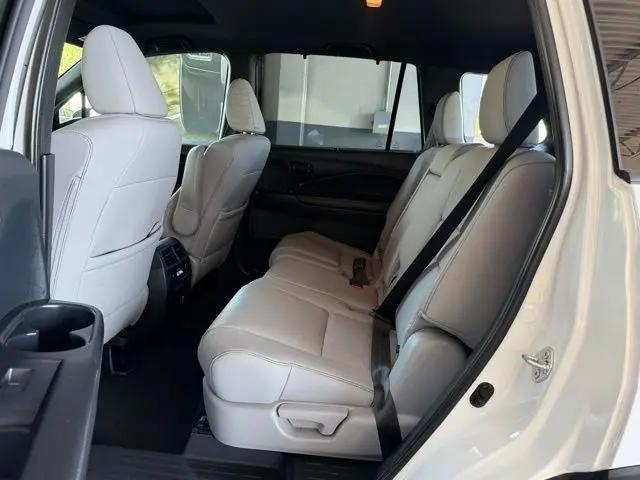2023 Honda Passport AWD Elite
