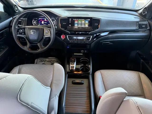 2023 Honda Passport AWD Elite
