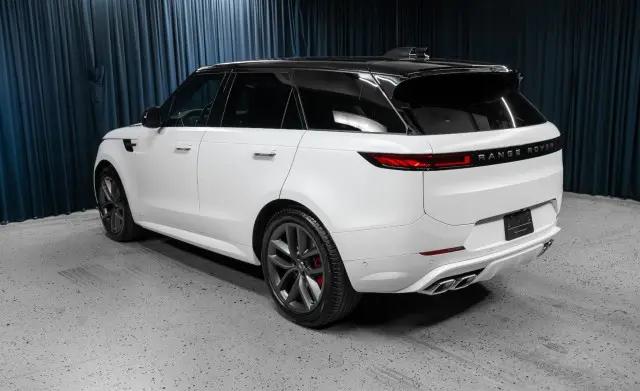 2025 Land Rover Range Rover Sport P530 Autobiography