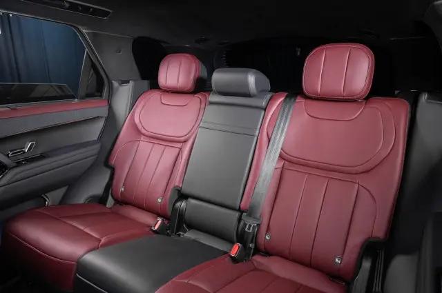 2025 Land Rover Range Rover Sport P530 Autobiography