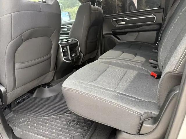 2023 Ram 1500 Big Horn Crew Cab 4x4 6'4" Box